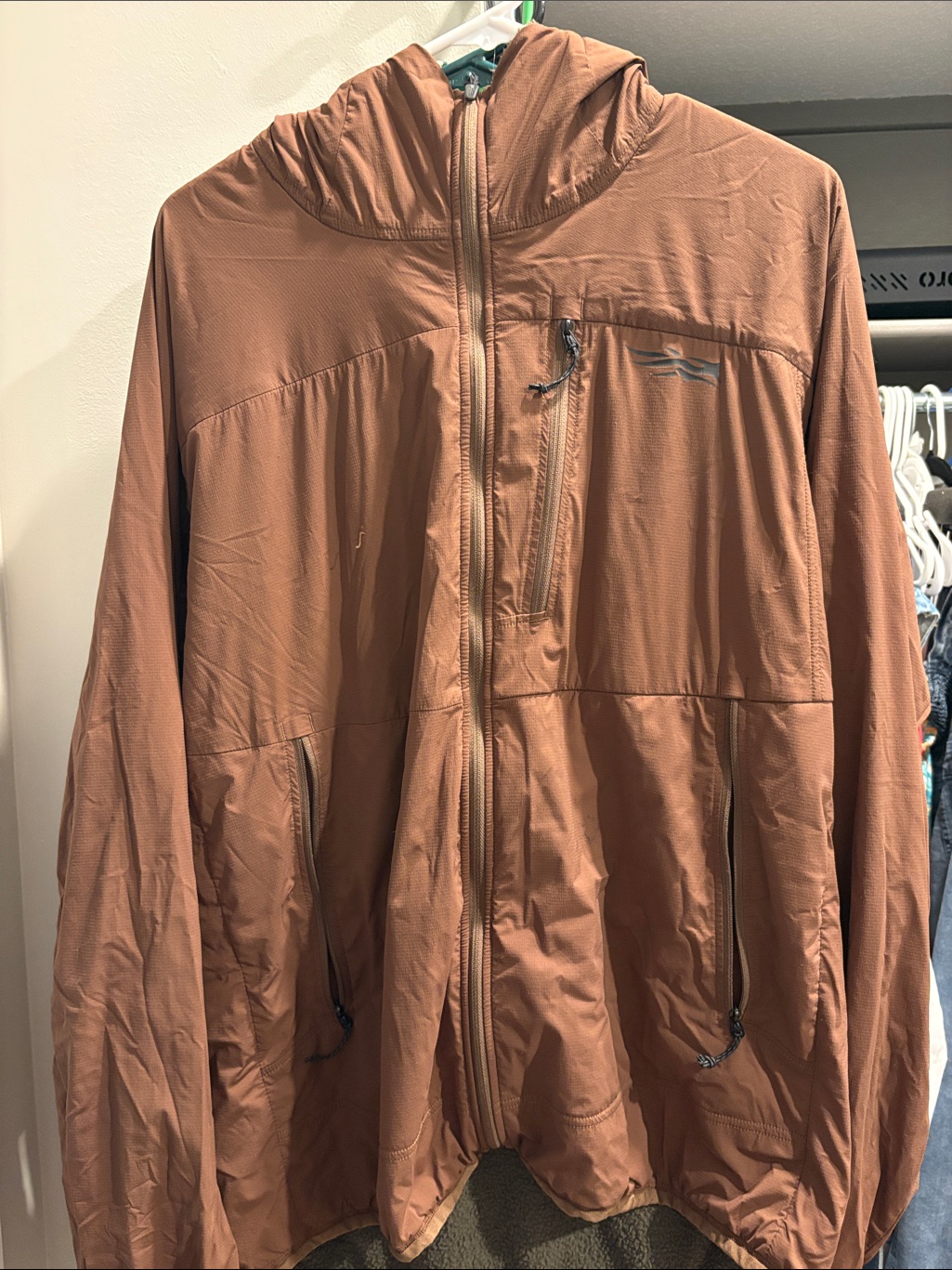 Lightweight Hooded Jacket In Rust Brown